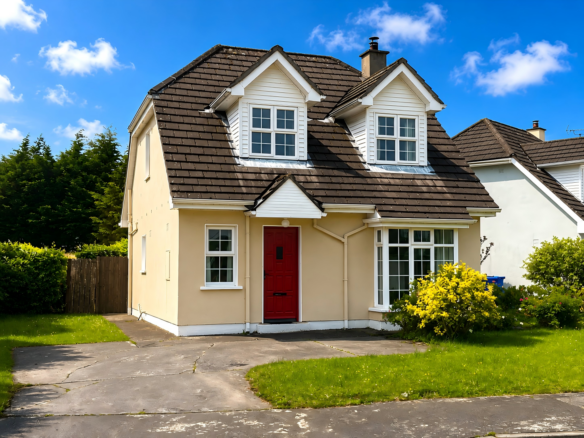 28 Orchard Drive, Donegal Town