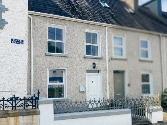 5 Castle Street, Donegal Town