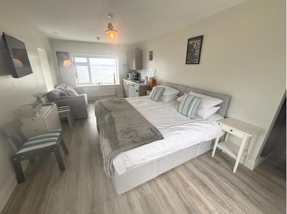 “gaslight Inn” Coolmore, Rossnowlagh
