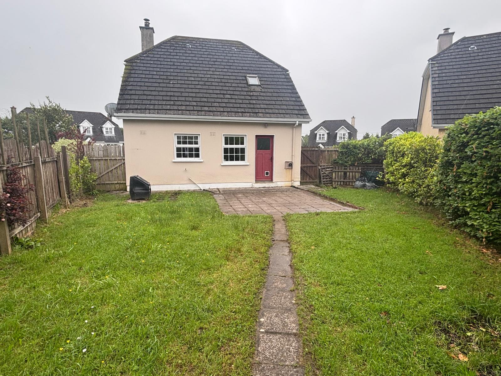 28 Orchard Drive, Donegal Town