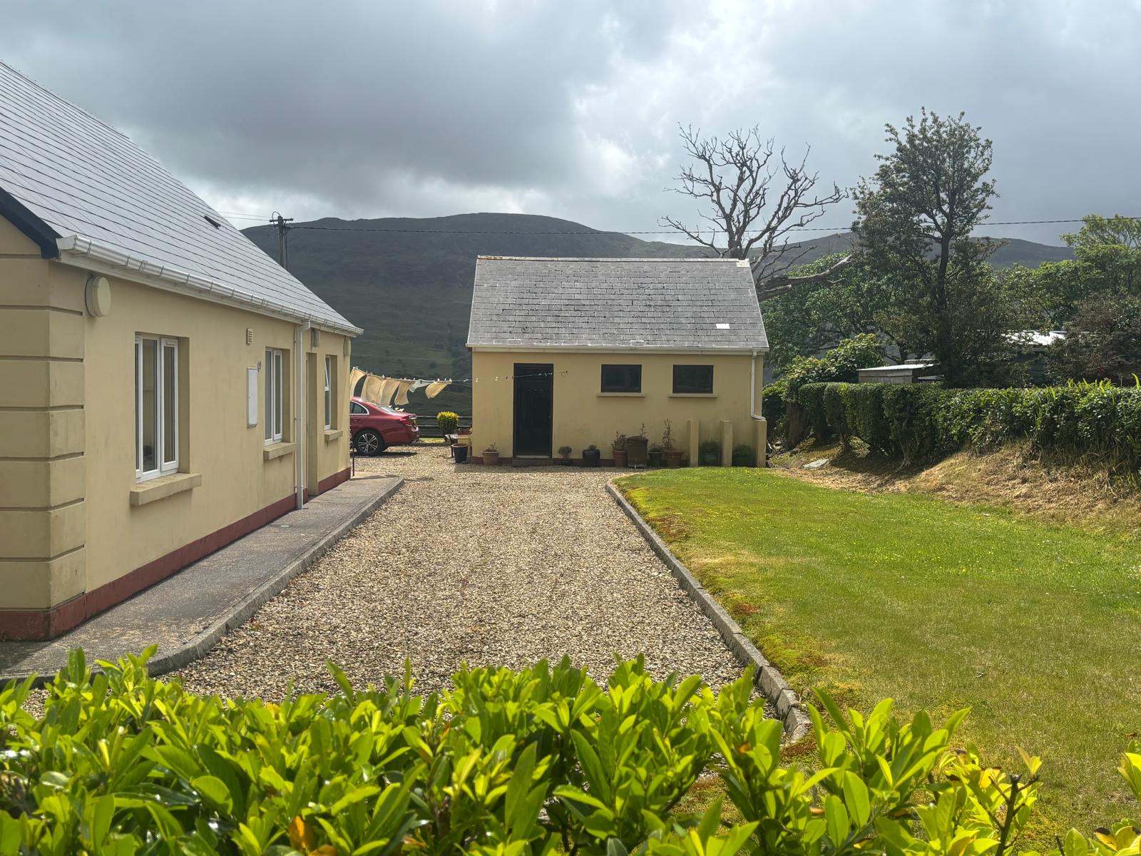“walkers Cottage” Loughros Point, Ardara