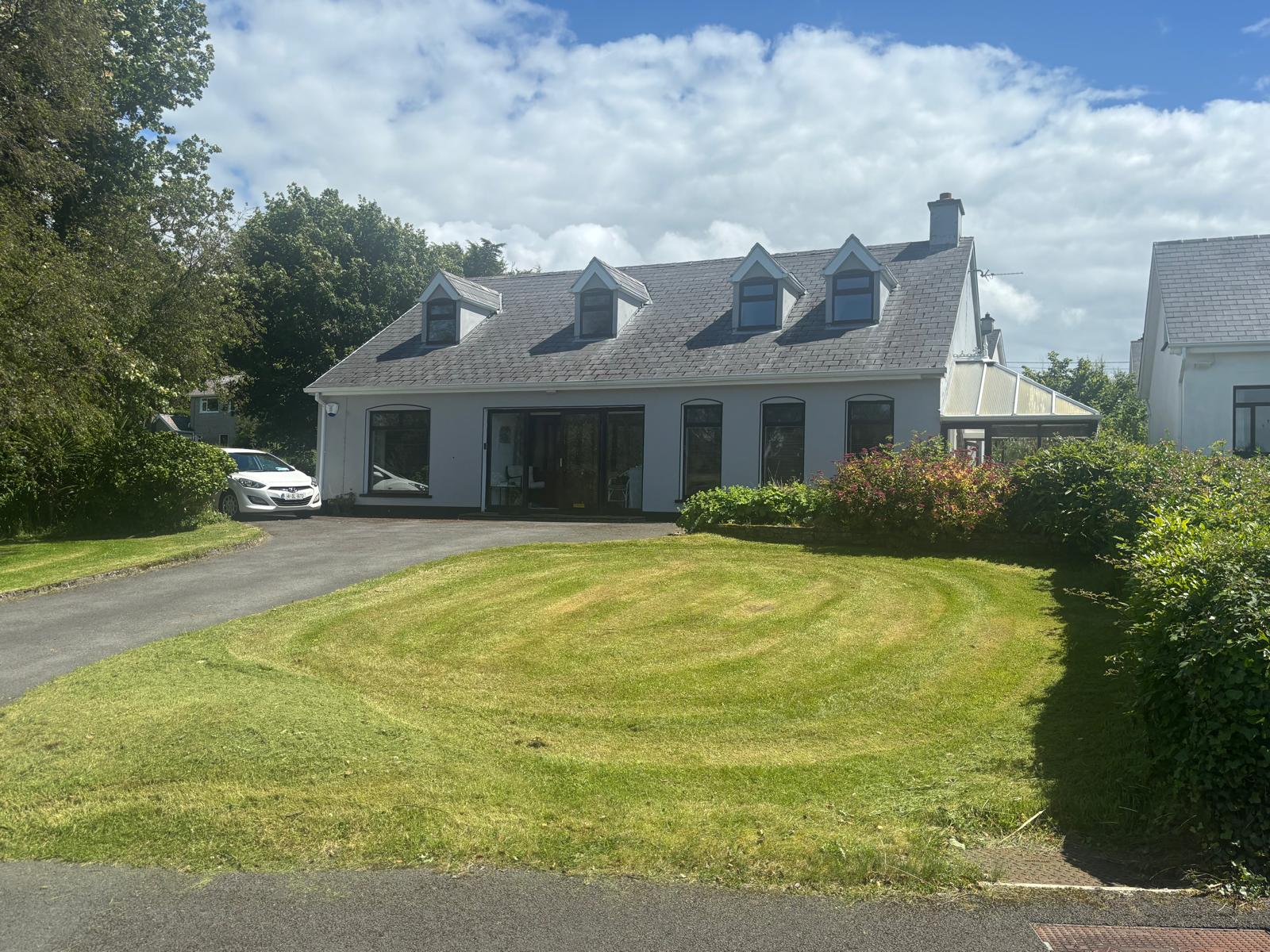 “cois Farraige” The Glebe, Donegal Town