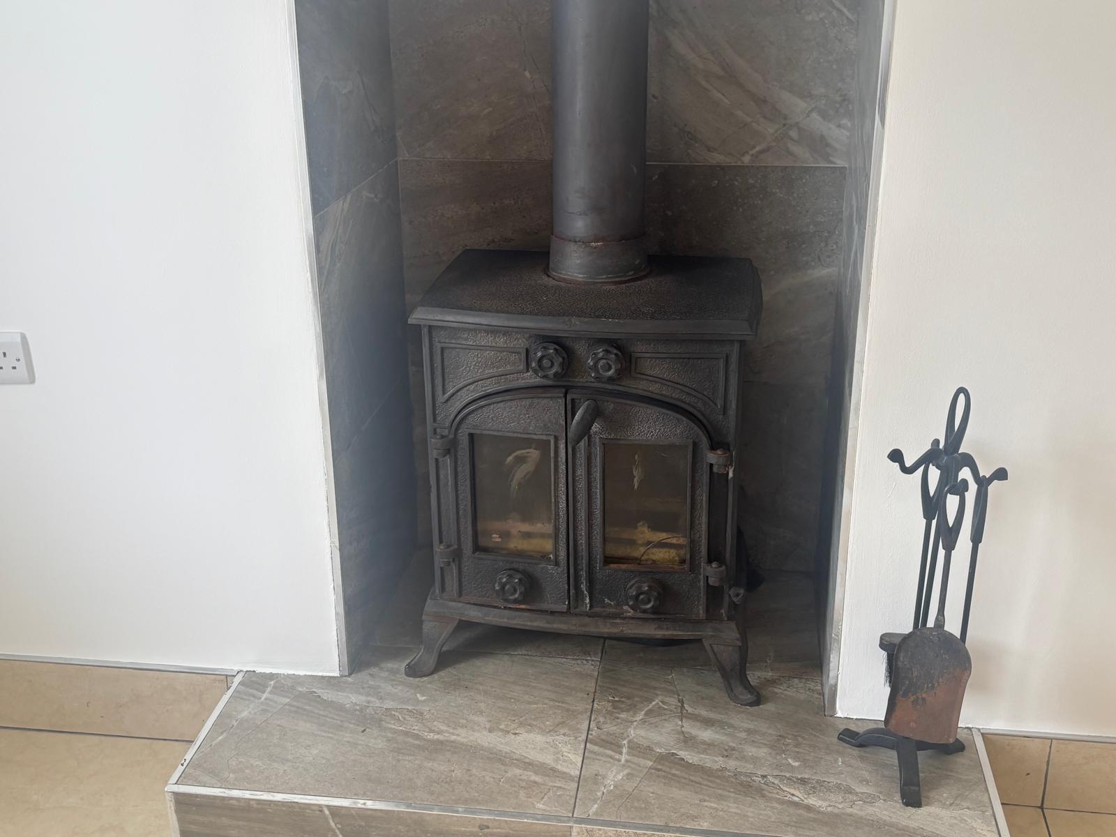 5 Castle Street, Donegal Town