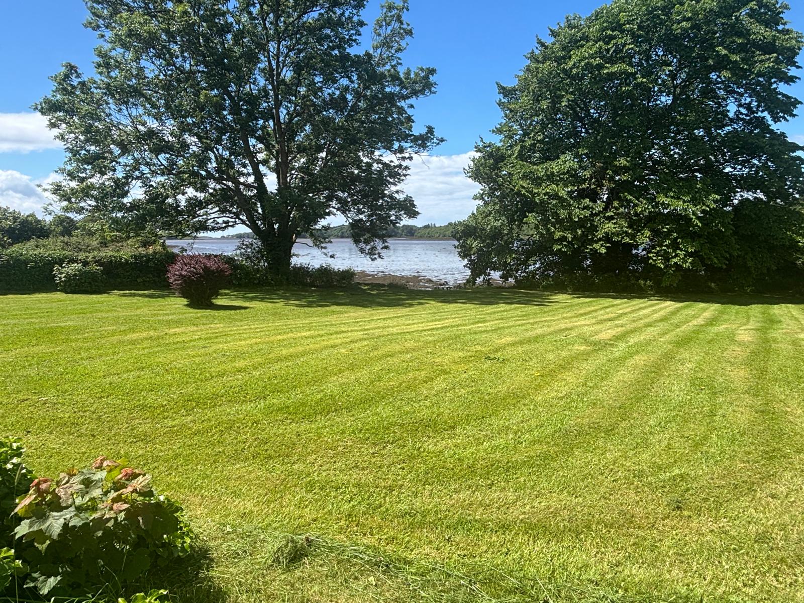 “cois Farraige” The Glebe, Donegal Town