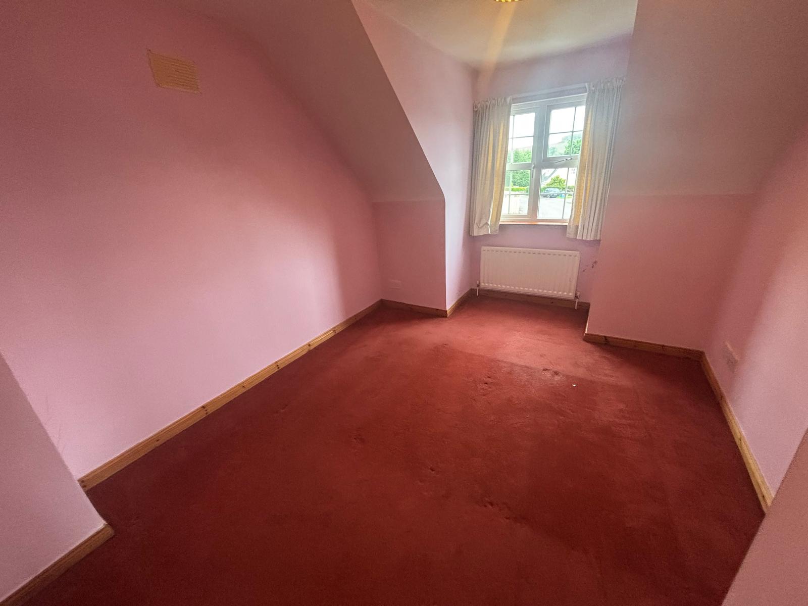 28 Orchard Drive, Donegal Town
