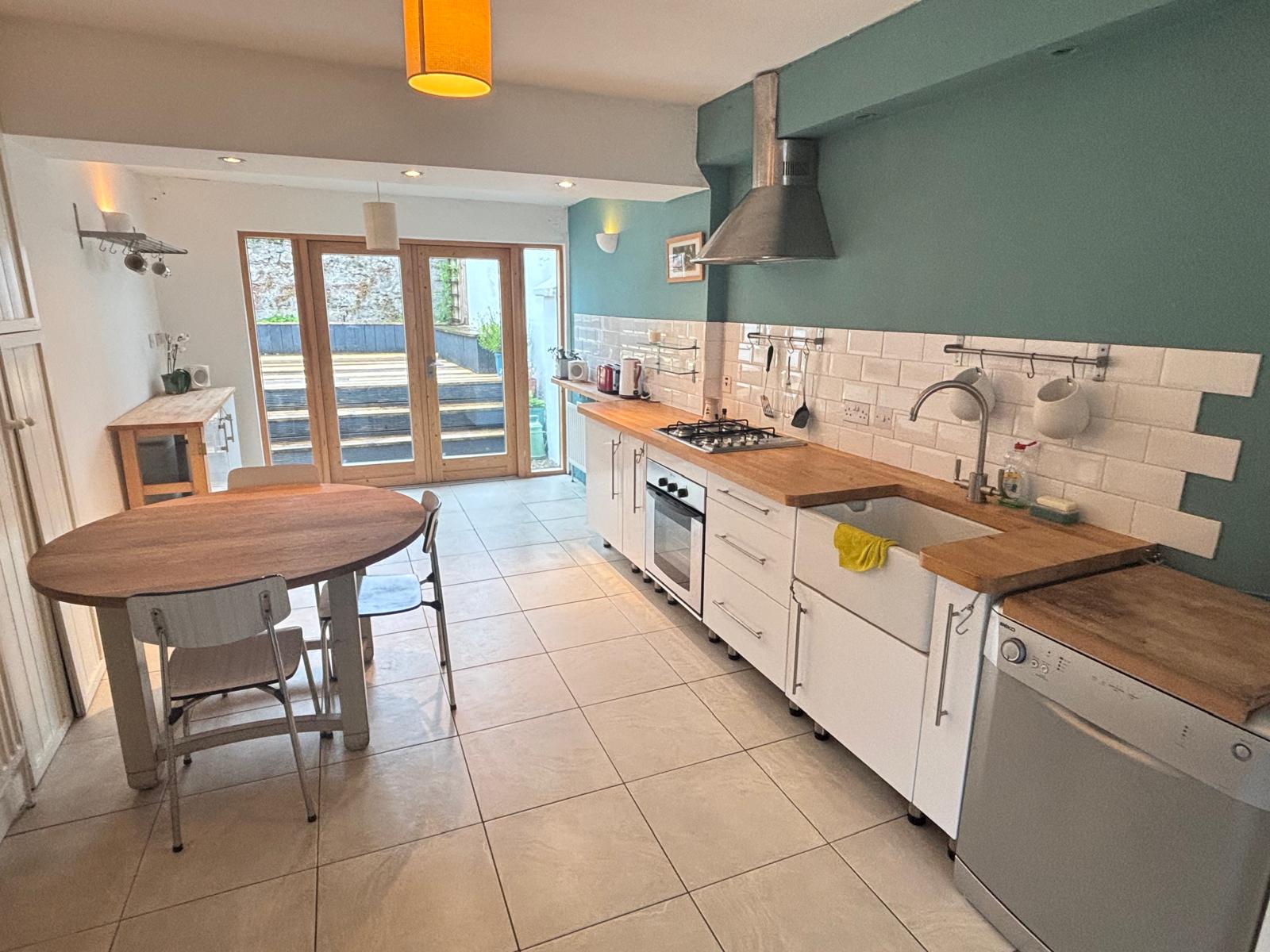 12 College Street, Ballyshannon