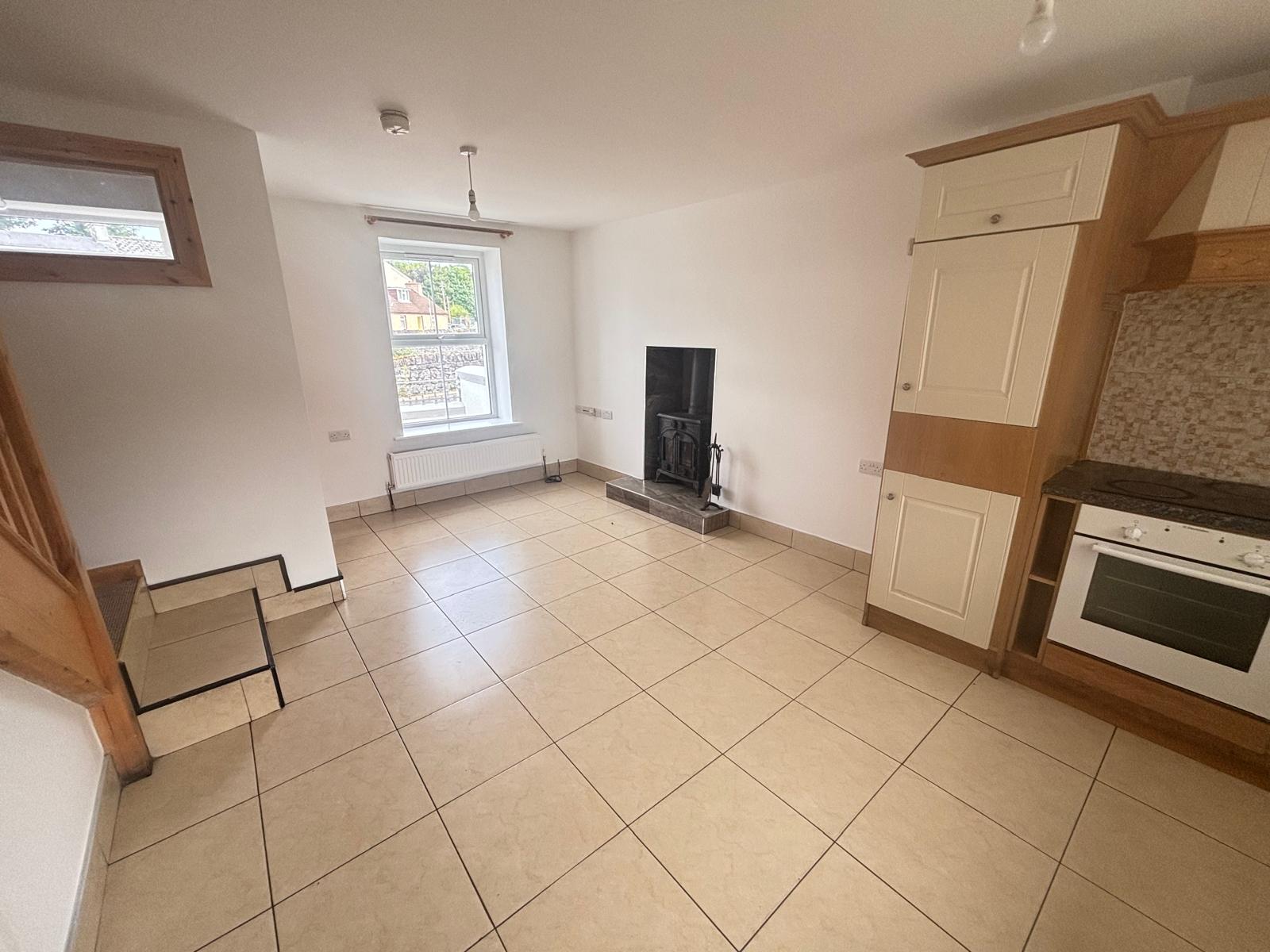 5 Castle Street, Donegal Town