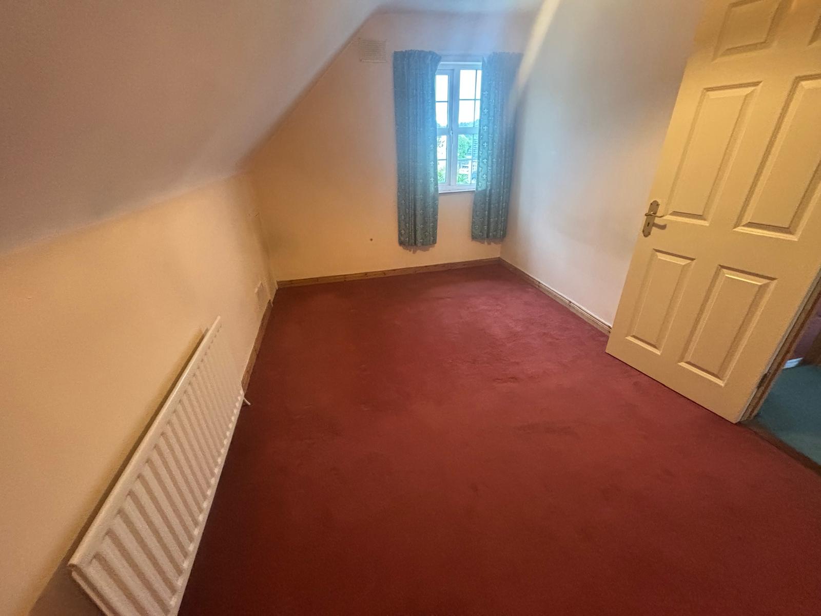 28 Orchard Drive, Donegal Town