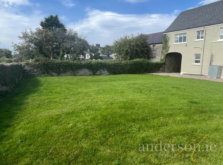 Snug, Dunkineely
