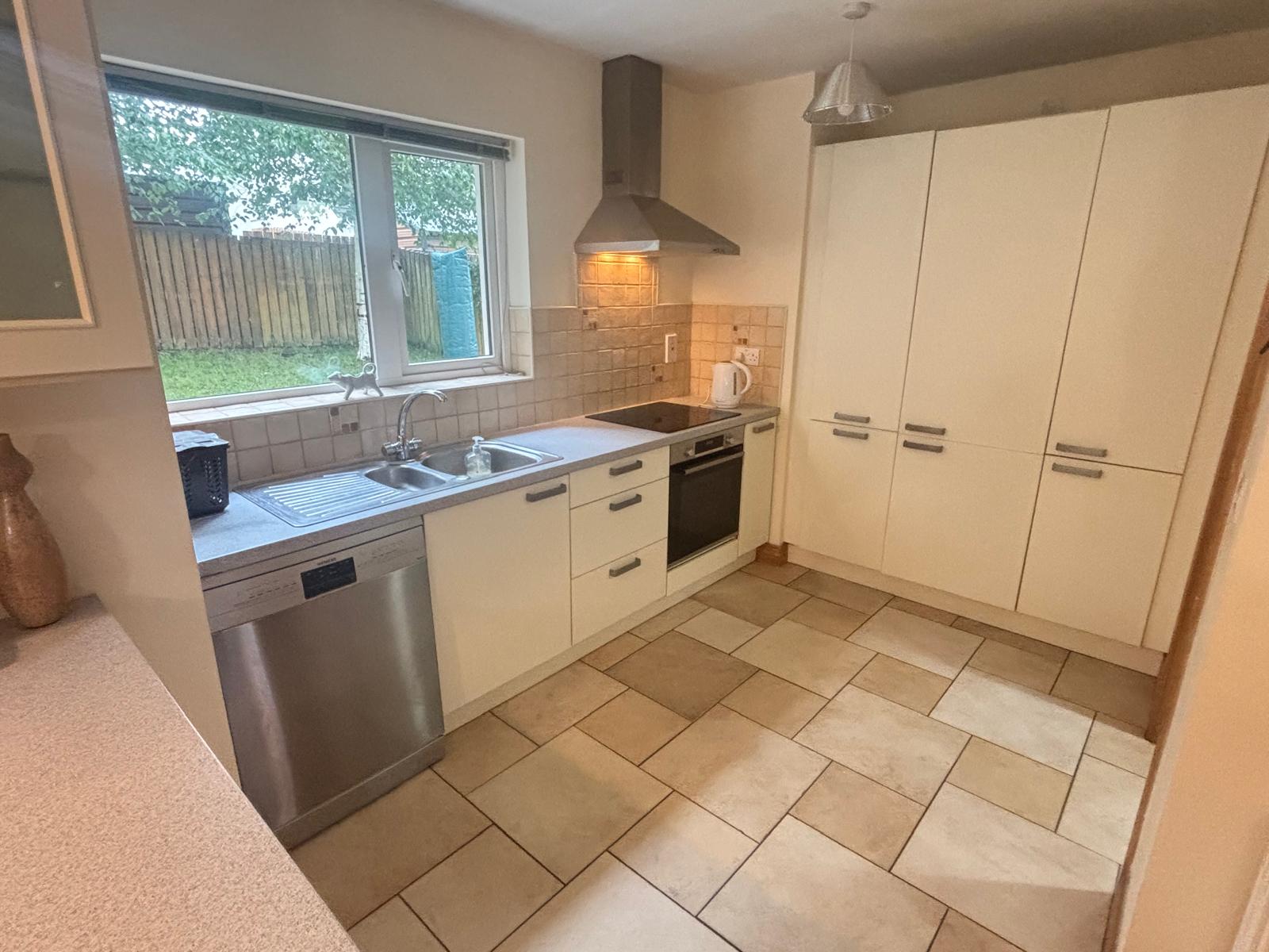 11 1 Winward Drive, Donegal Town