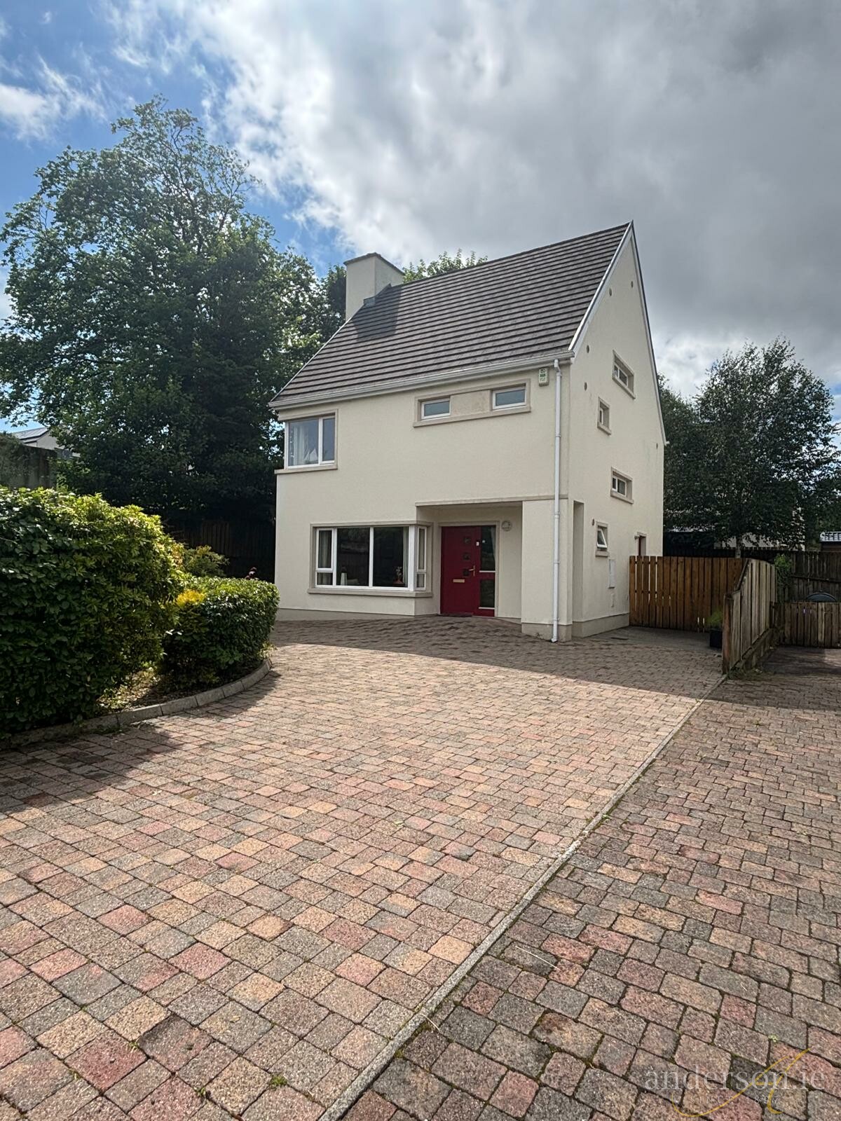 1 Winward Drive, Donegal Town