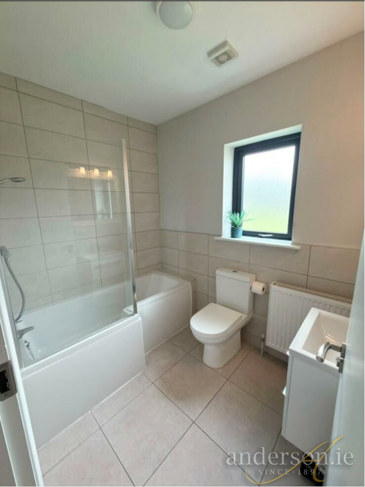 108 WestPoint Donegal Town